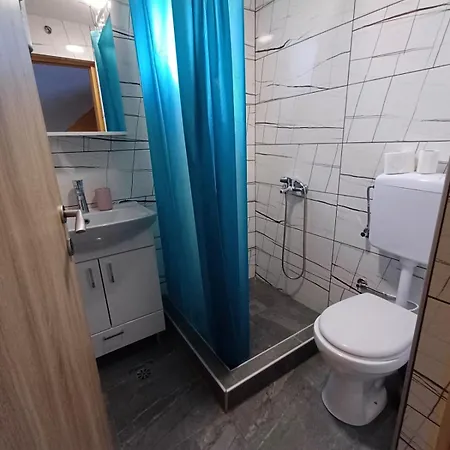 Azer * Visoko